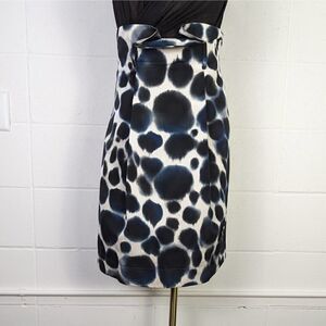 Marc Cain Knee Length Pencil Skirt Black and White Size N2